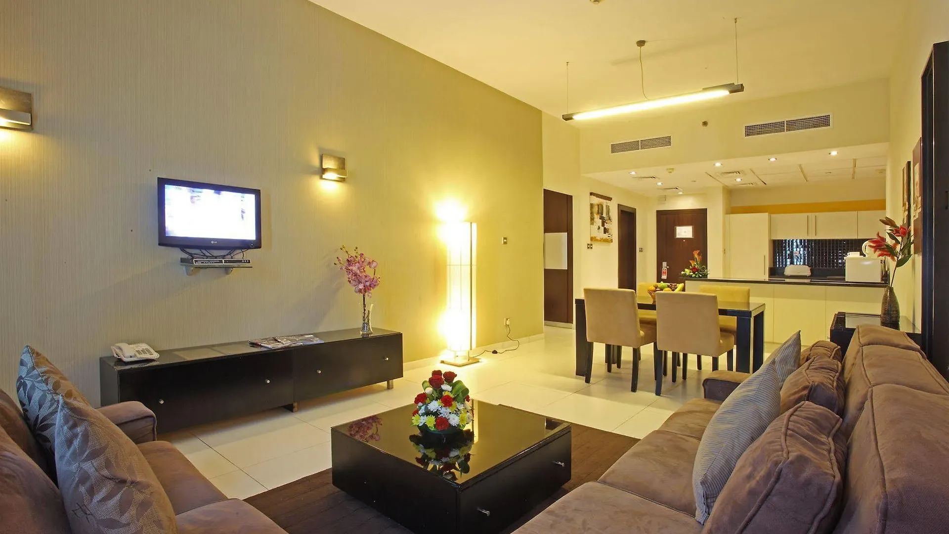 Royal Ascot Hotel Apartment - Kirklees 2 Dubai