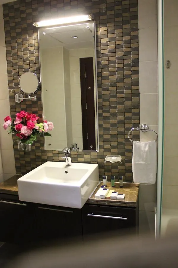 Royal Ascot Hotel Apartment - Kirklees 2 Dubai Aparthotel
